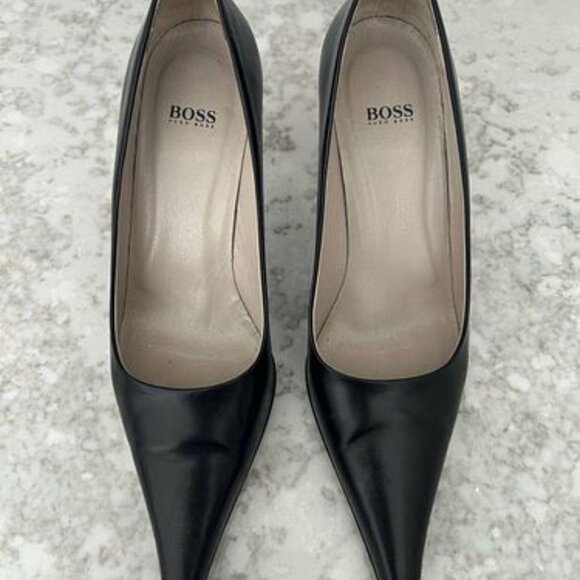 Black Hugo Boss Heels - Picture 2 of 11